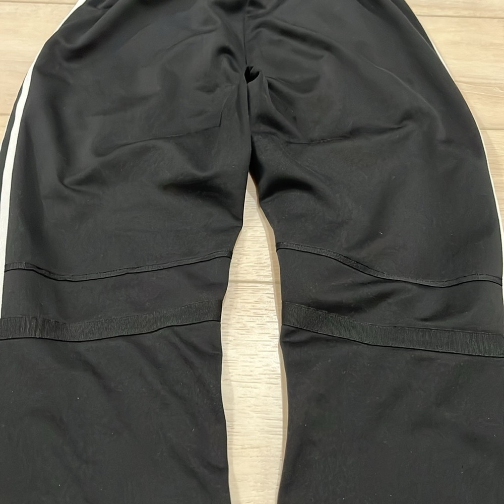 ADIDAS :: JOGGERS - Picture 10 of 13